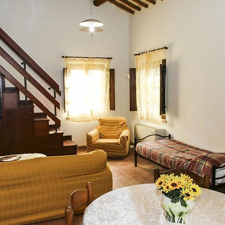 Country House La Fattoria Di Paolo Treia エクステリア 写真
