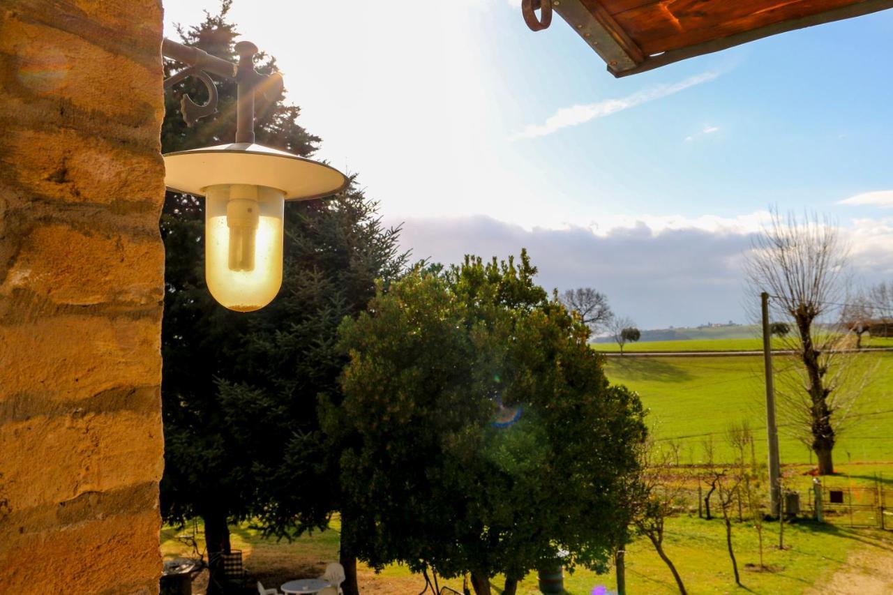 Country House La Fattoria Di Paolo Treia エクステリア 写真