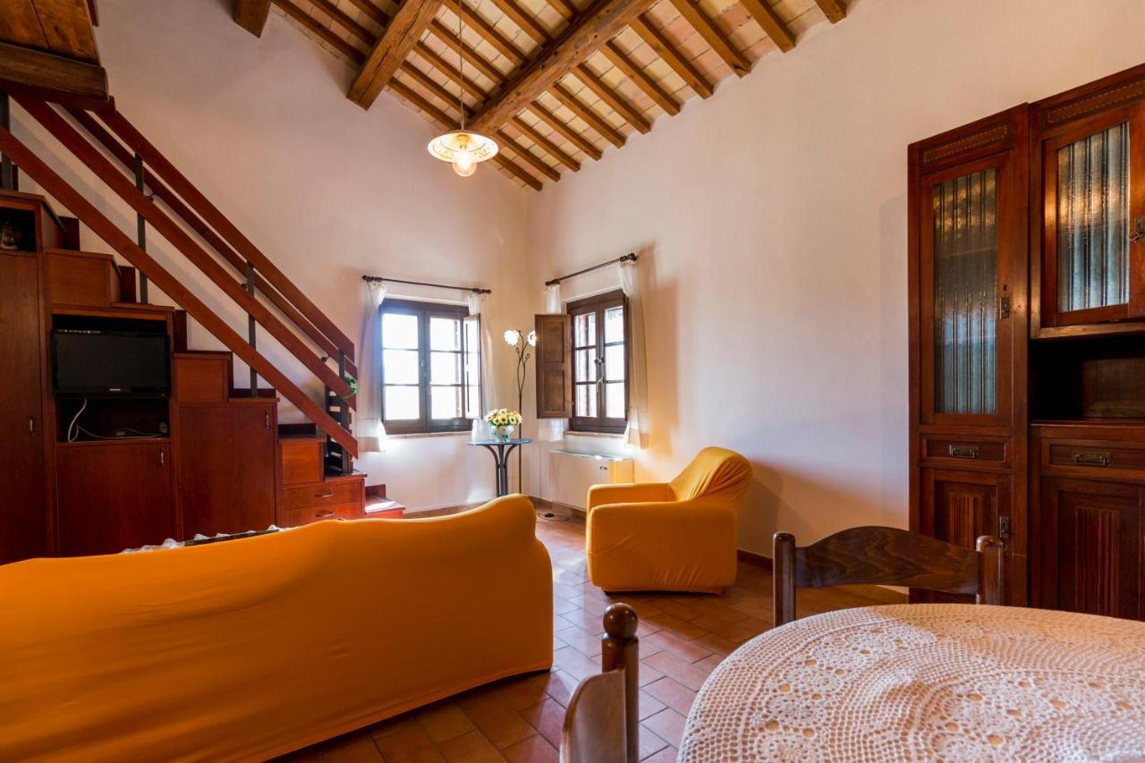 Country House La Fattoria Di Paolo Treia エクステリア 写真