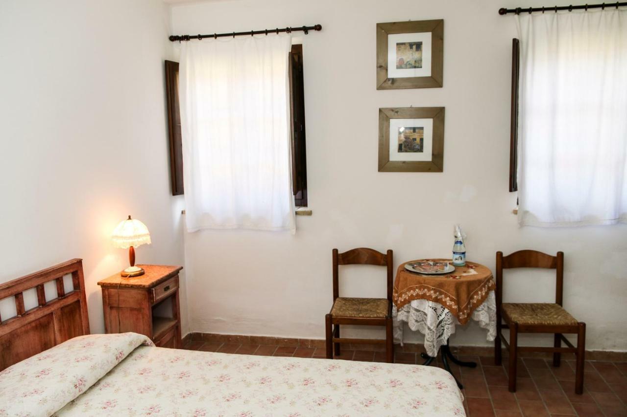 Country House La Fattoria Di Paolo Treia エクステリア 写真